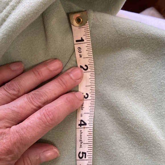 80’s Self Love ~Sweatshirt In excellent pre~loved condition. Comfy Inspirational - Picture 9 of 10